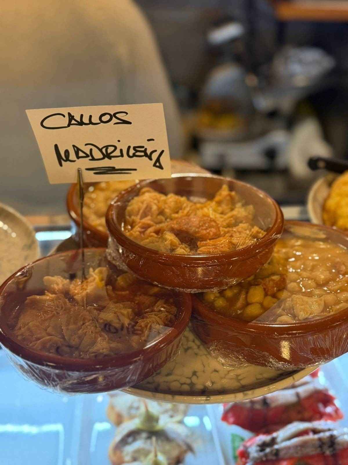 Se muestran cuencos de 