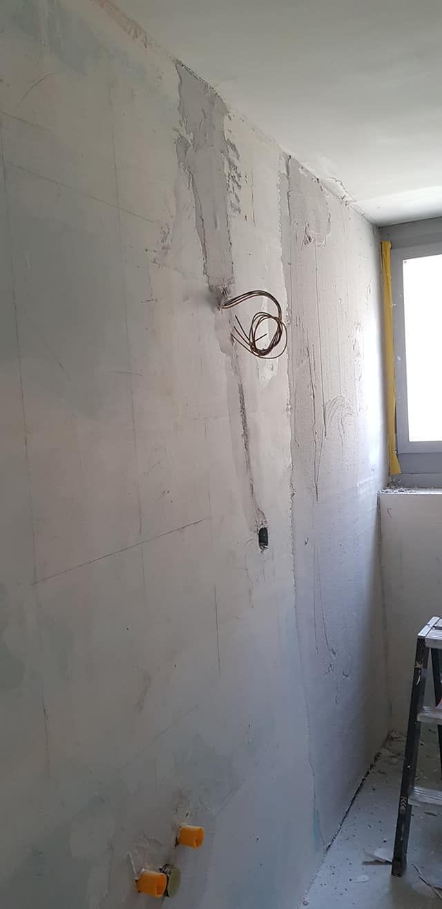 mur avant rénovation