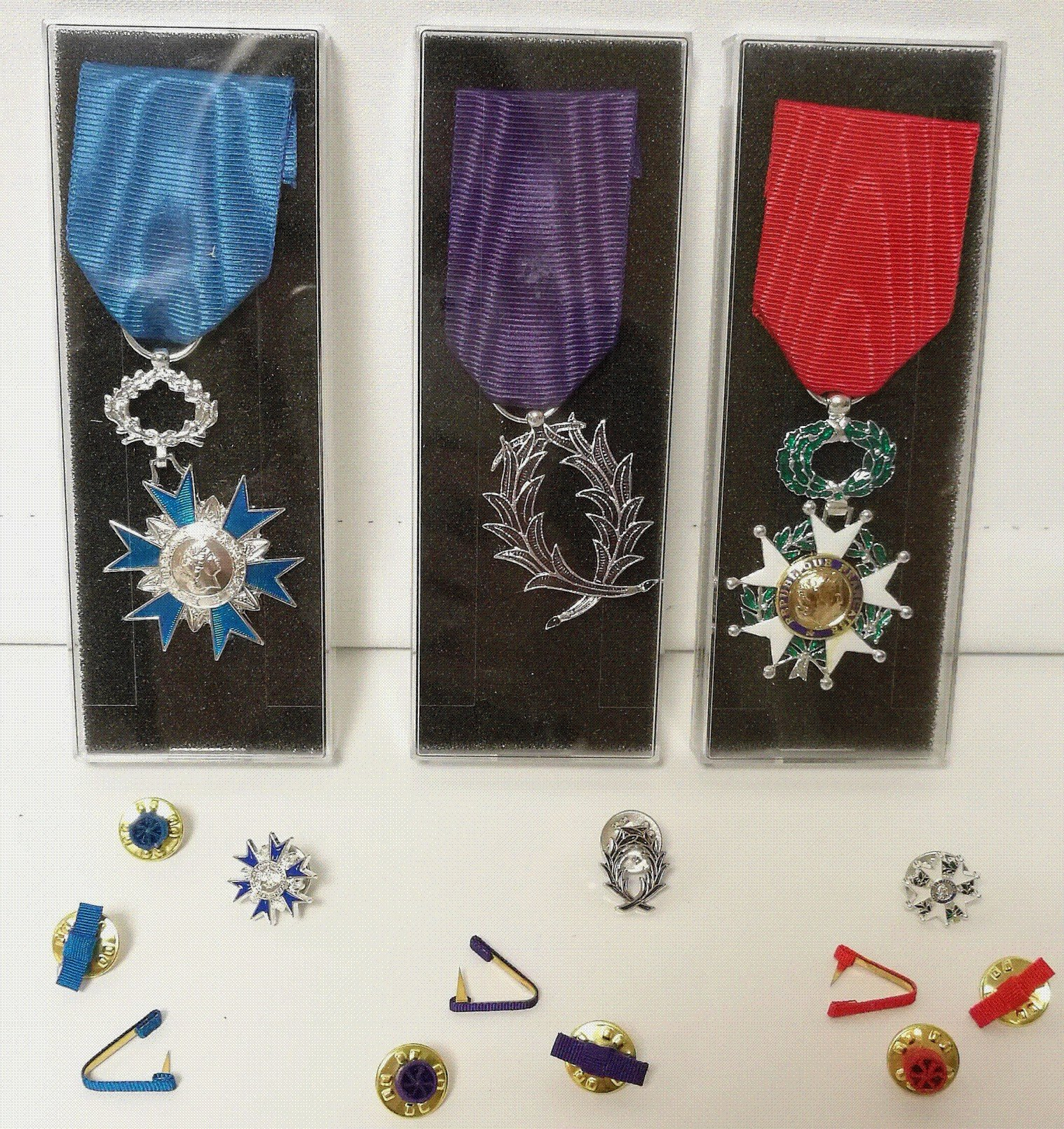 Médaille honorifiques de grands ordres avec bijoux