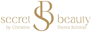 Secret Beauty-Logo mit goldenen Buchstaben &bdquo;S&ldquo; und &bdquo;B&ldquo;, mit dem Text &bdquo;secret&ldquo; und &bdquo;beauty&ldquo; auf jeder Seite.