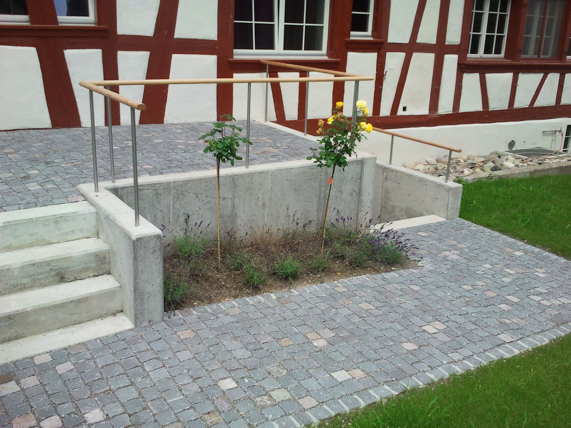 Natursteinprojekte in Winterthur: ästhetische und dauerhafte Lösungen.