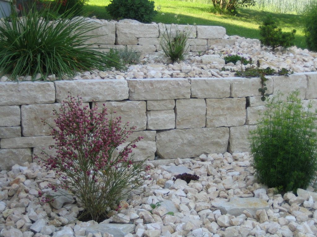 Minigärten in Rafzerfeld: platzsparend und stilvoll gestaltet.