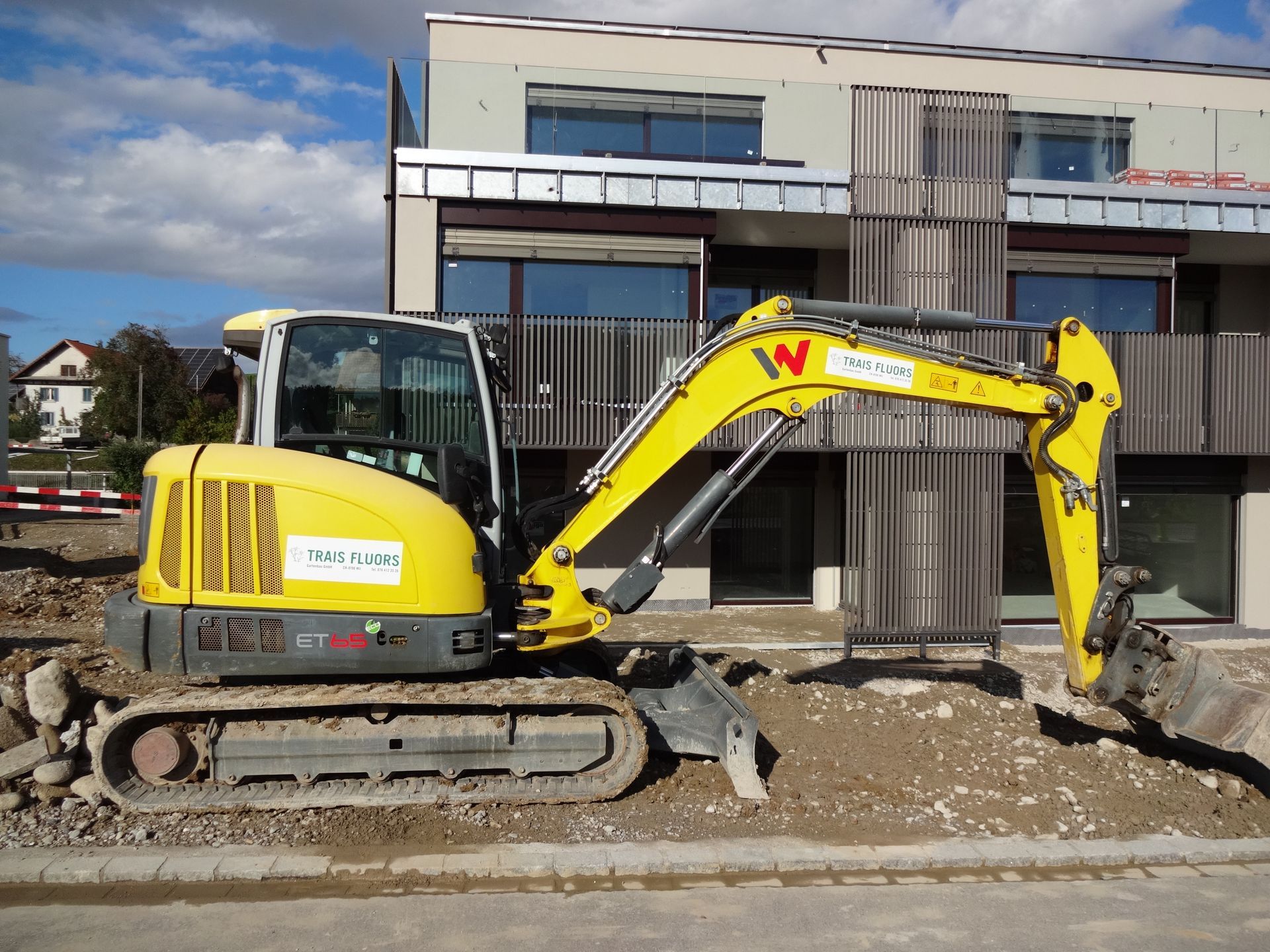 Gartenbau-Transporter in Embrach, unterwegs zu einem neuen Projekt.