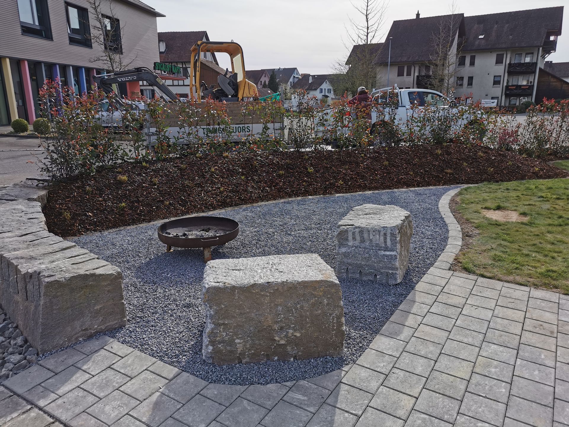 Kompletter Gartenumbau in Wasterkingen für eine neue Optik.