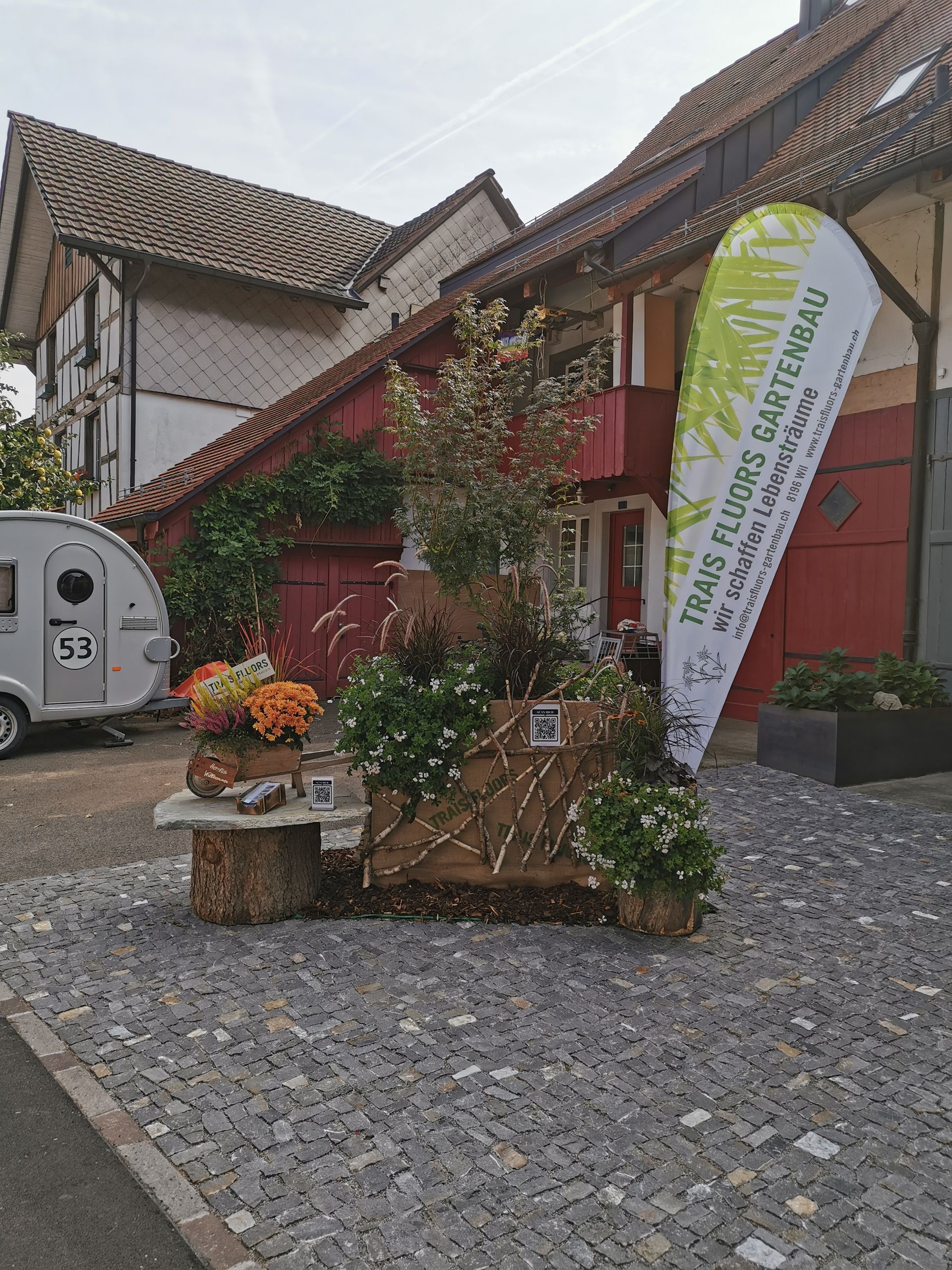 Gepflegte Rasenflächen in Dielsdorf, gestaltet von Profis.