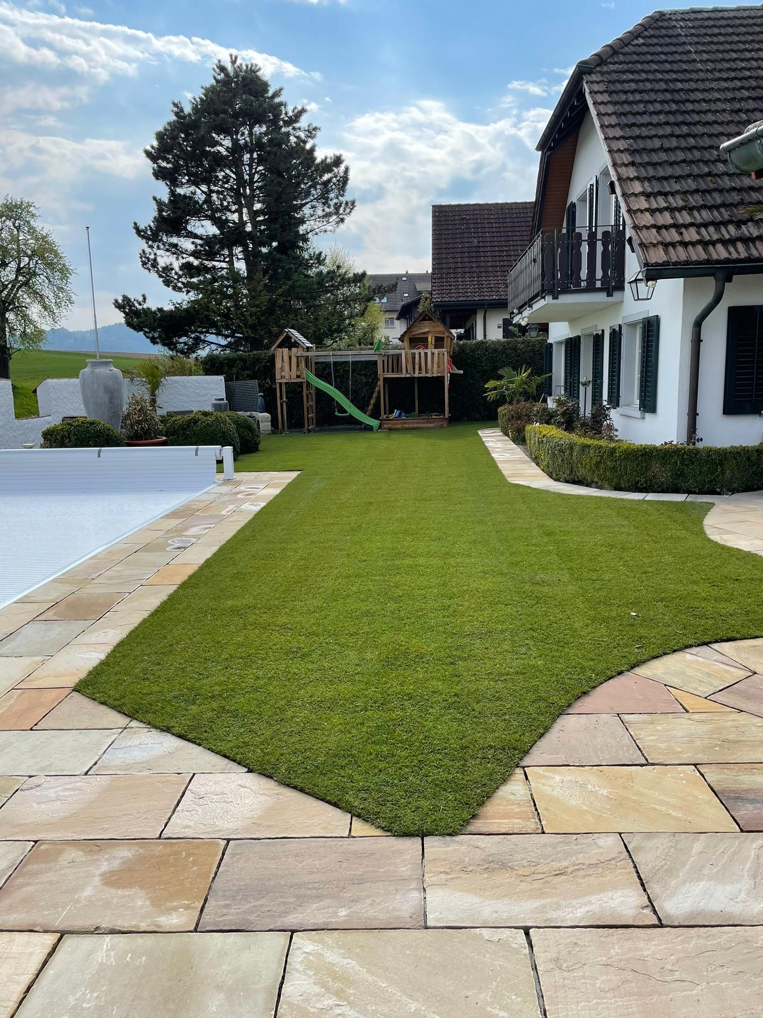 Gartenmauern aus Naturstein in Kloten: robuste und natürliche Gestaltung.