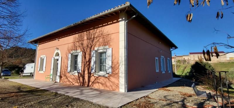 Ravalement de façade d'un particulier à Gardie