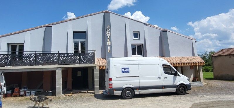 ITE d'un grand bâtiment à Belvèze