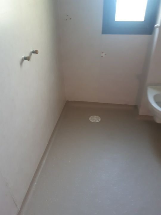 Revêtement de douche à Couiza