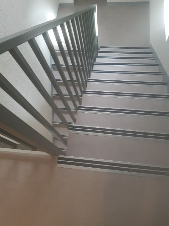 Escaliers de parties communes à Carcassonne