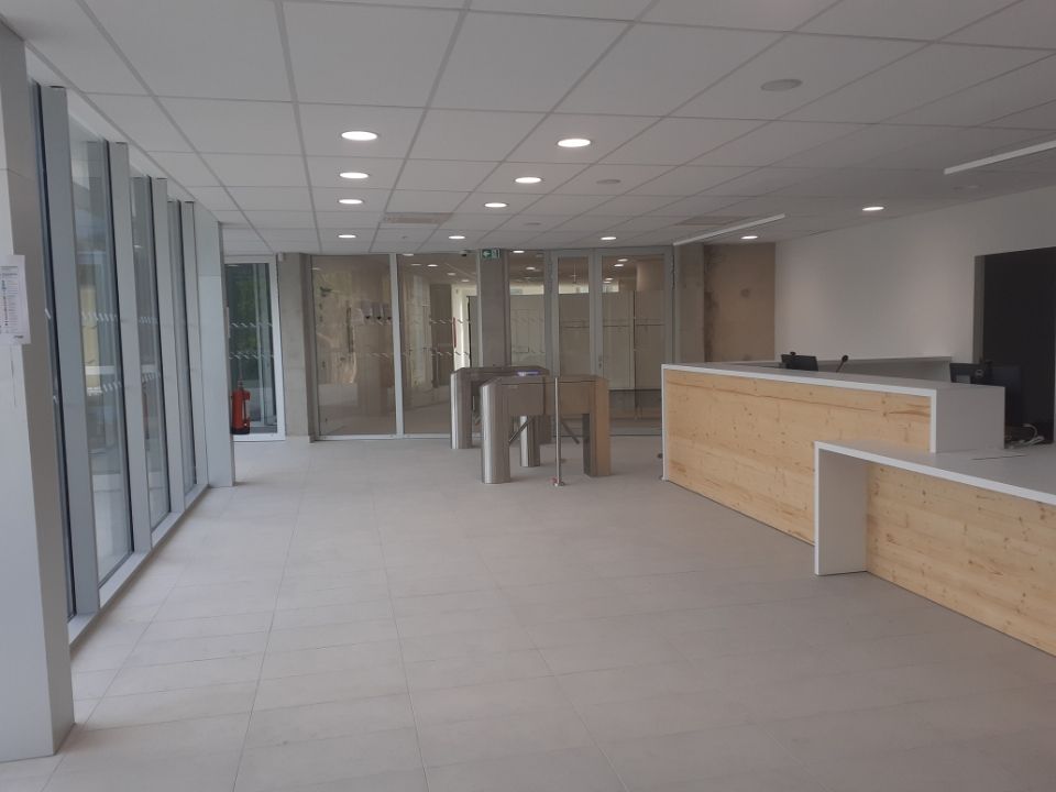 Sol de locaux professionnels à Carcassonne