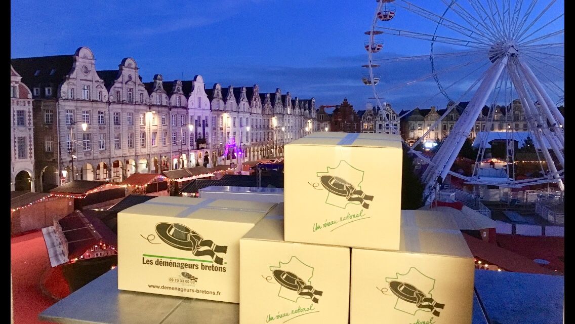 Des cartons sur les quais d'Arras