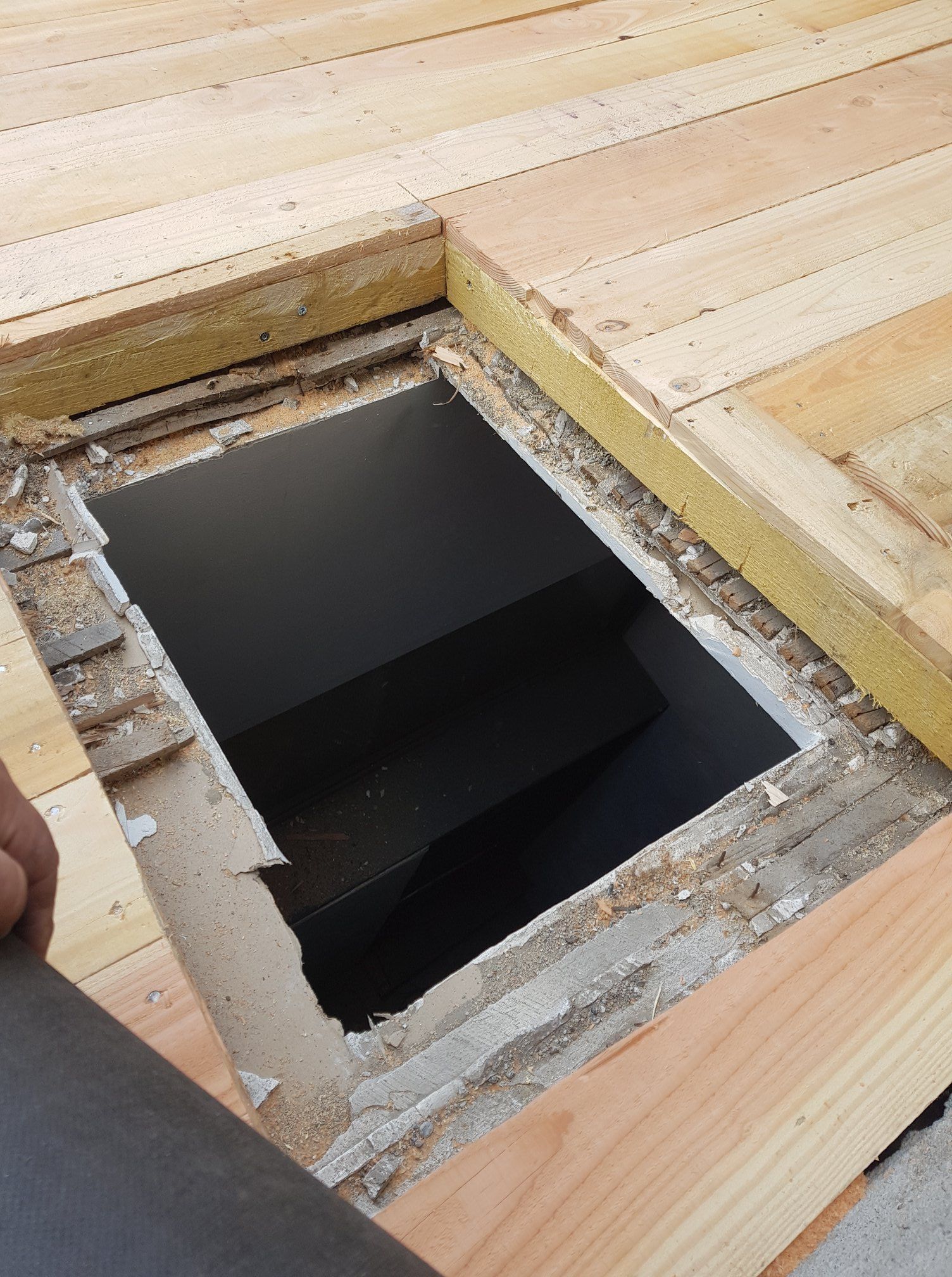 Création fenêtre de toit