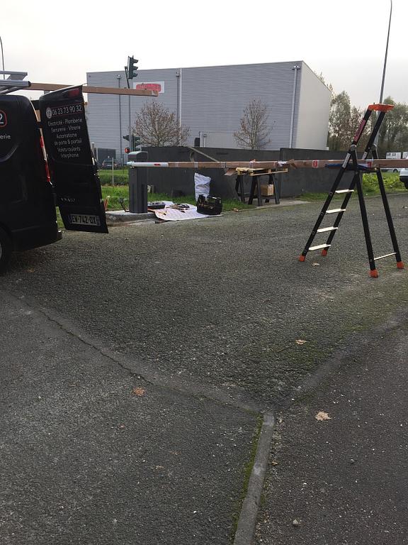 Installation de barrières pour parking