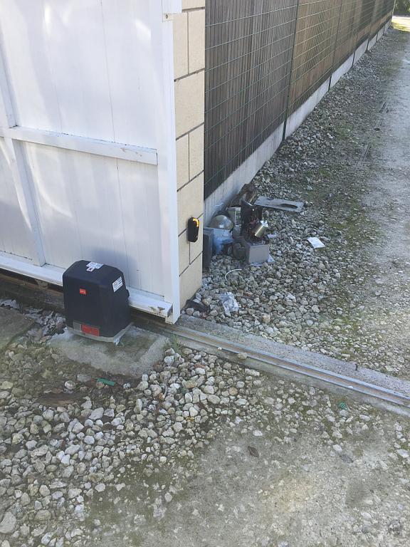 Remplacement d'un automatisme de portail