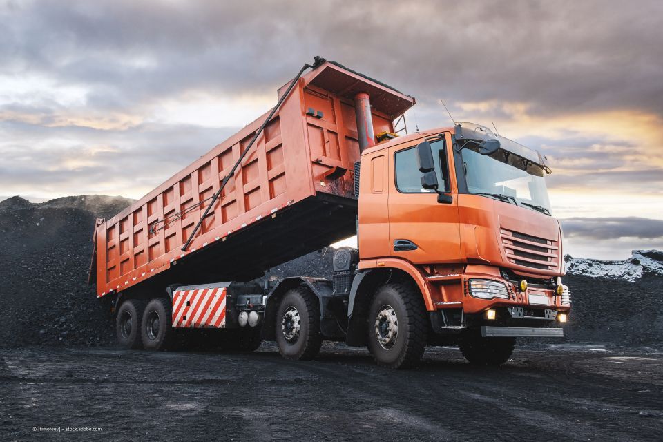 Lkw mit Erde