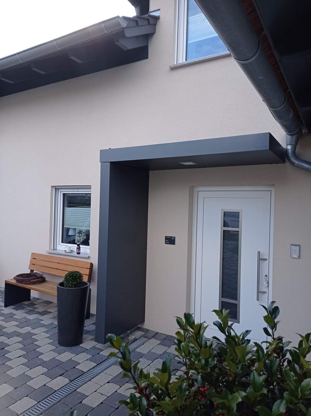 Vordach / Haustürvordach