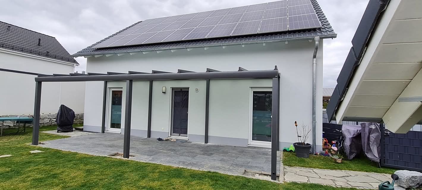 Witterungsschutz für Terrasse und Eingang