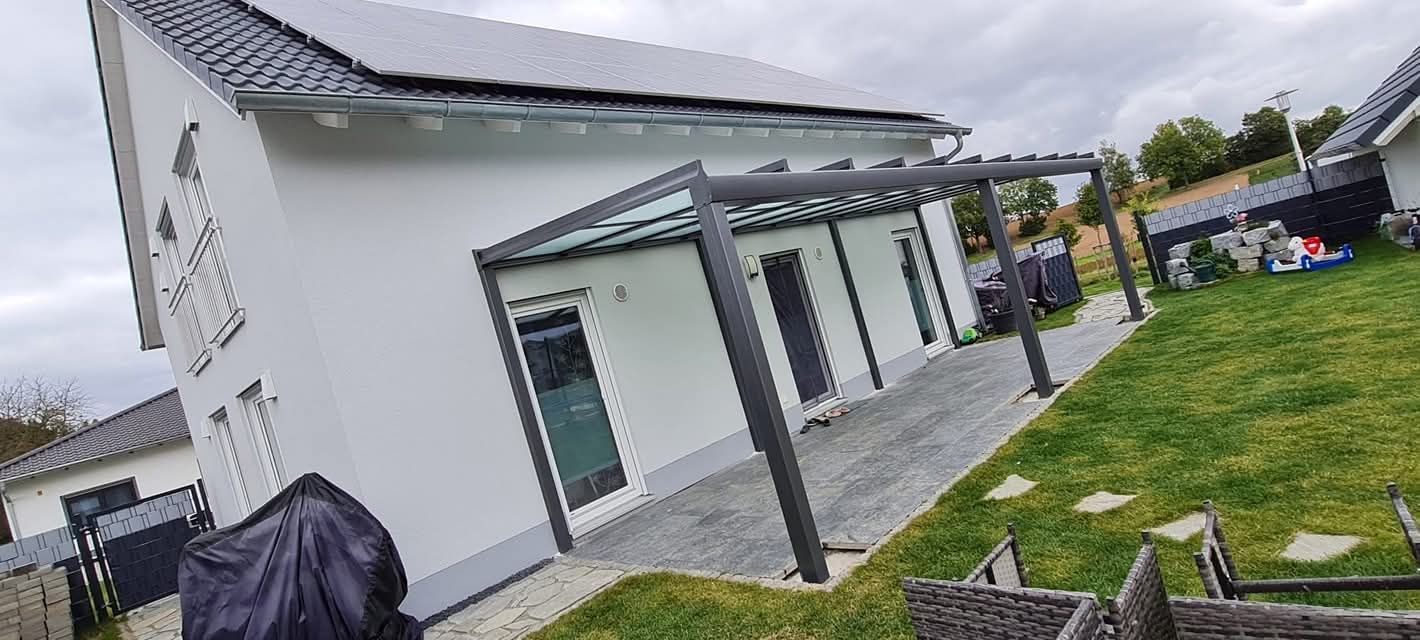 Ästhetischer Sonnen- und Wetterschutz für Ihre Terrasse