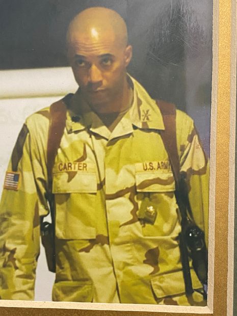 A picture of a man in a us army uniform