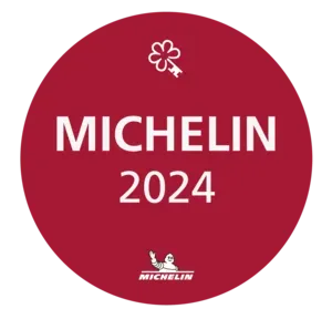 Ein roter Kreis mit der Aufschrift Michelin 2024