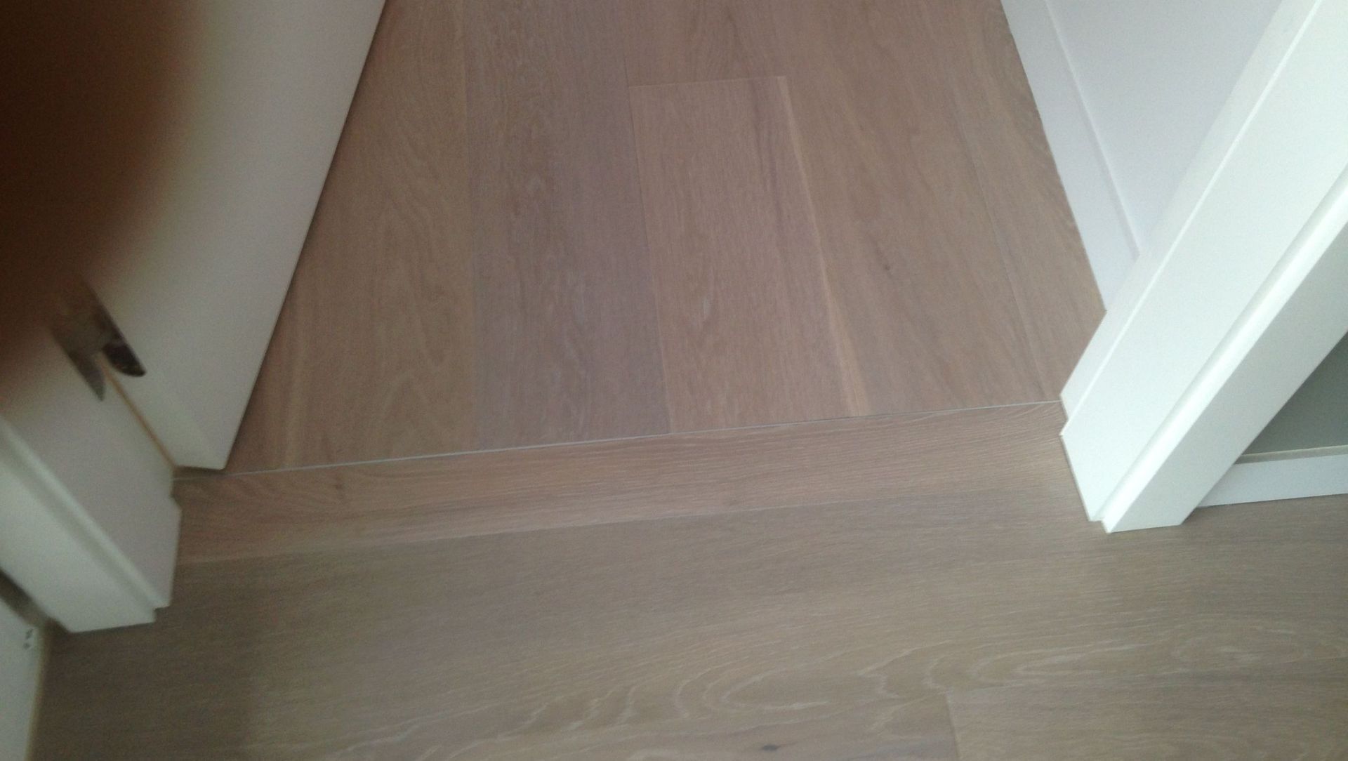 Détail de pose sans seuil - Sols Tech