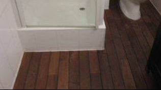 Parquet massif pour salle de bain -Sols Tech