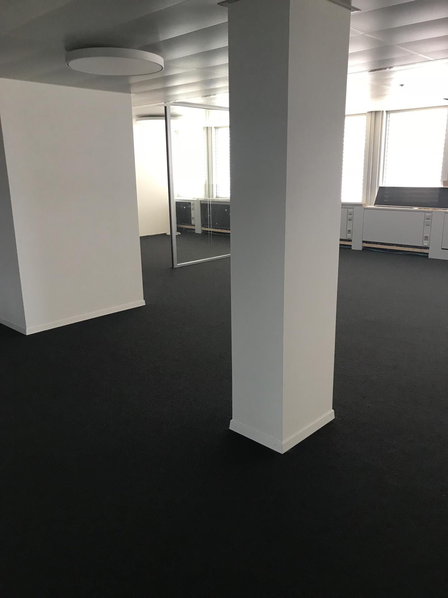 Moquette en dalles unies - Sols Tech