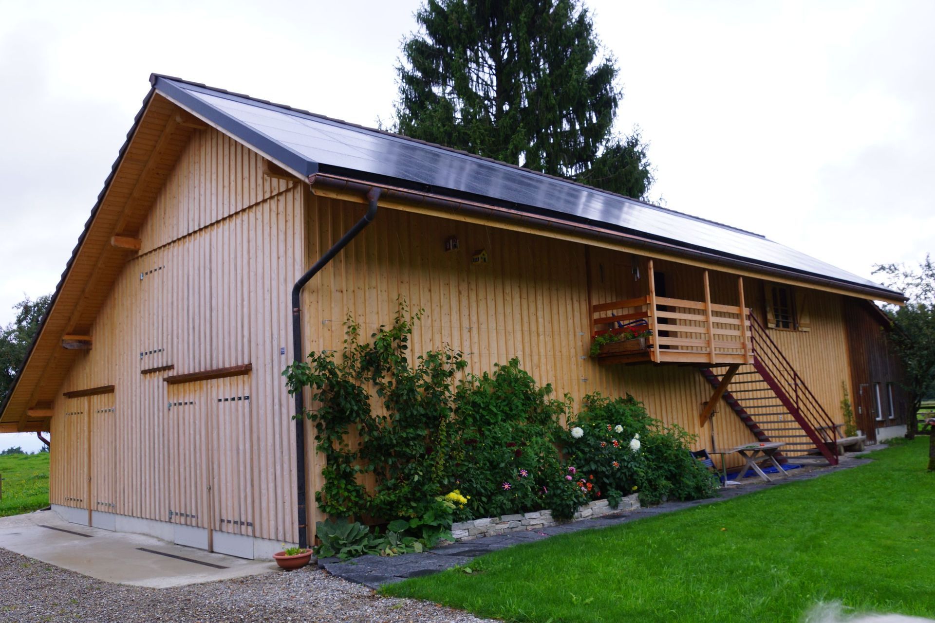 Holzfassade - Bisseger Holzbau Innenausbau GmbH