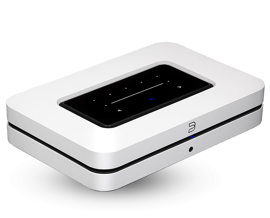 Lecteur audio blanc de la marque Bluesound