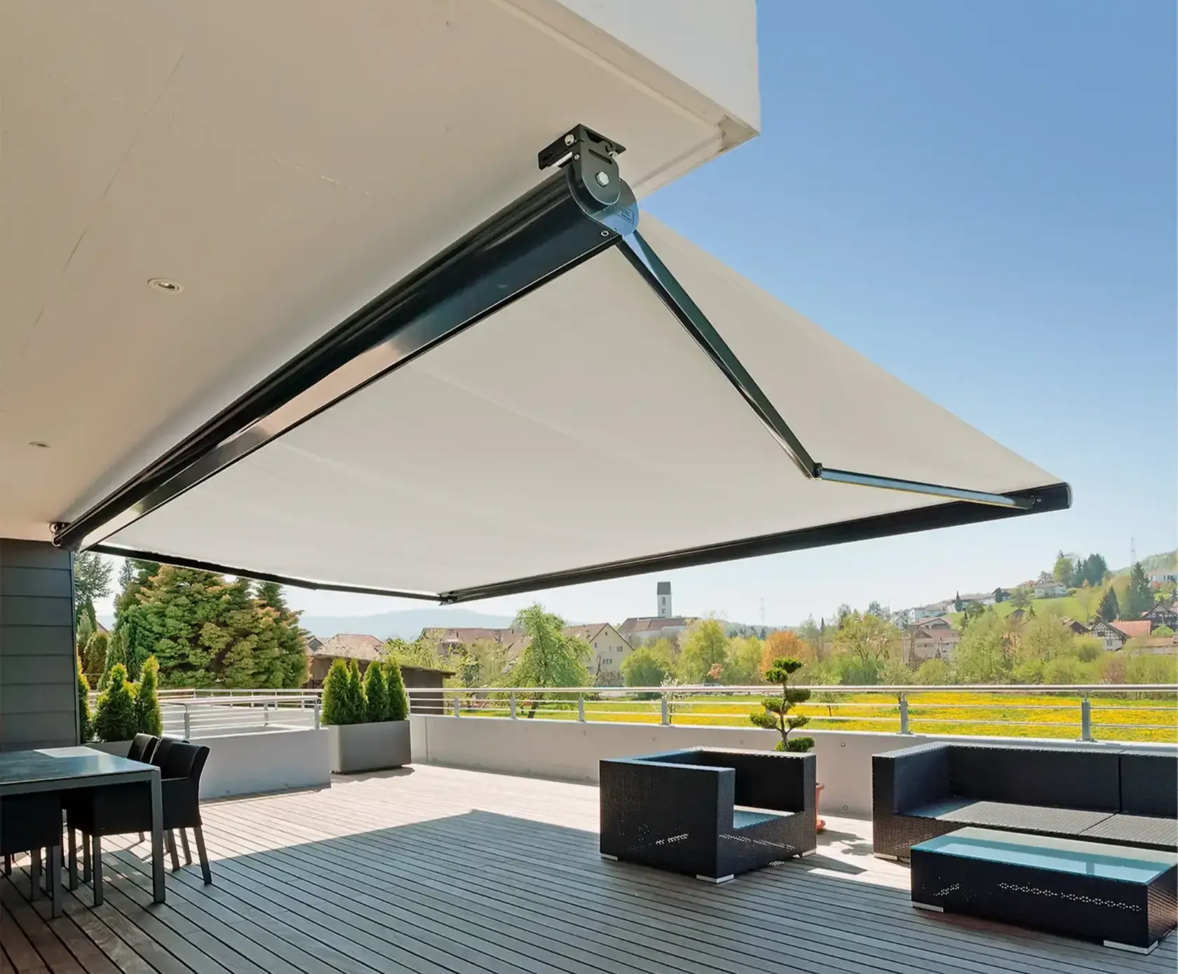 Un store extérieur beige