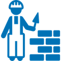 Artisan construisant un mur