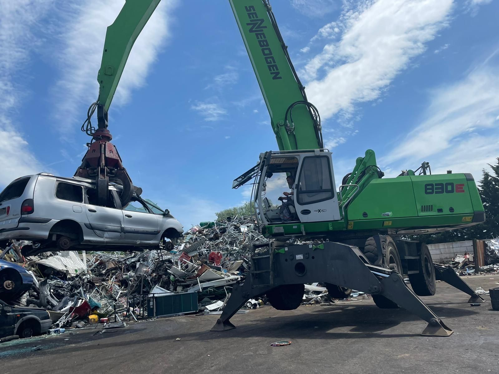 Destruction de véhicules