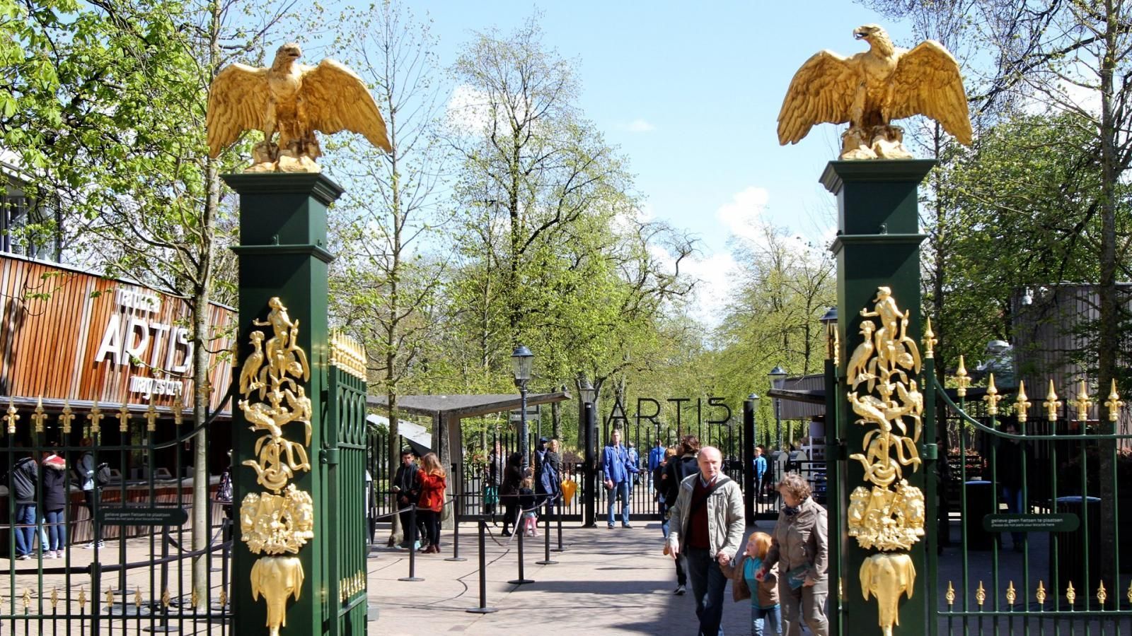 Artis zoo entrance with a sign that says arts