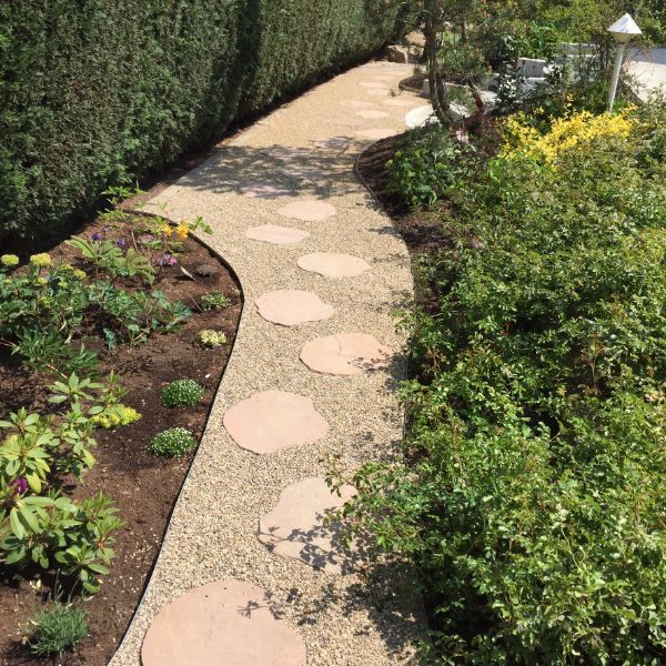 Steinpfad verlegt von Dienstleistungsservice Bellmann