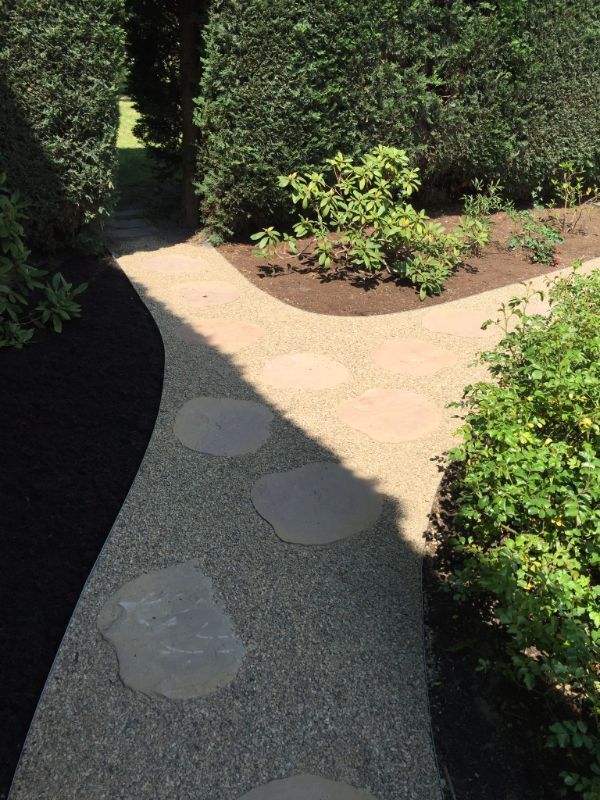 Steinpfad verlegt von Dienstleistungsservice Bellmann