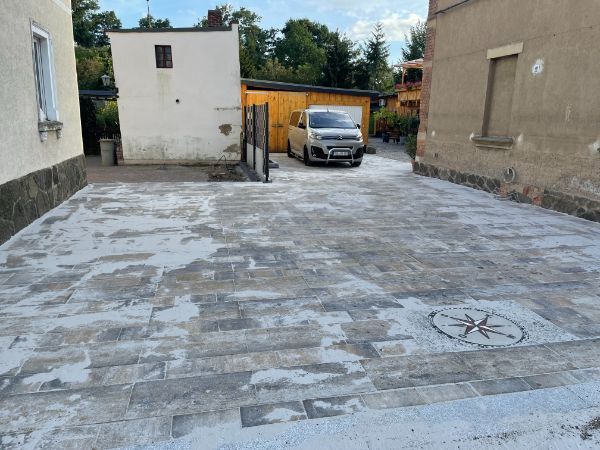 Einfahrt verlegt von Dienstleistungsservice Bellmann