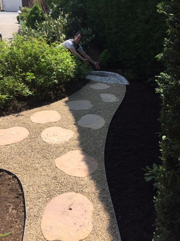 Steinpfad verlegt von Dienstleistungsservice Bellmann