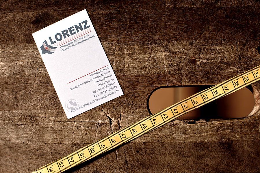 Bild von Orthopädie Schuhtechnik Lorenz, Maßband, Visitenkarte