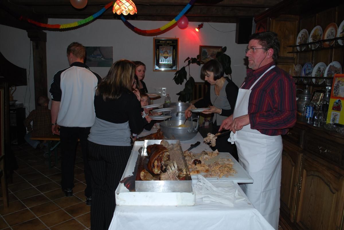 Buffet avec convives