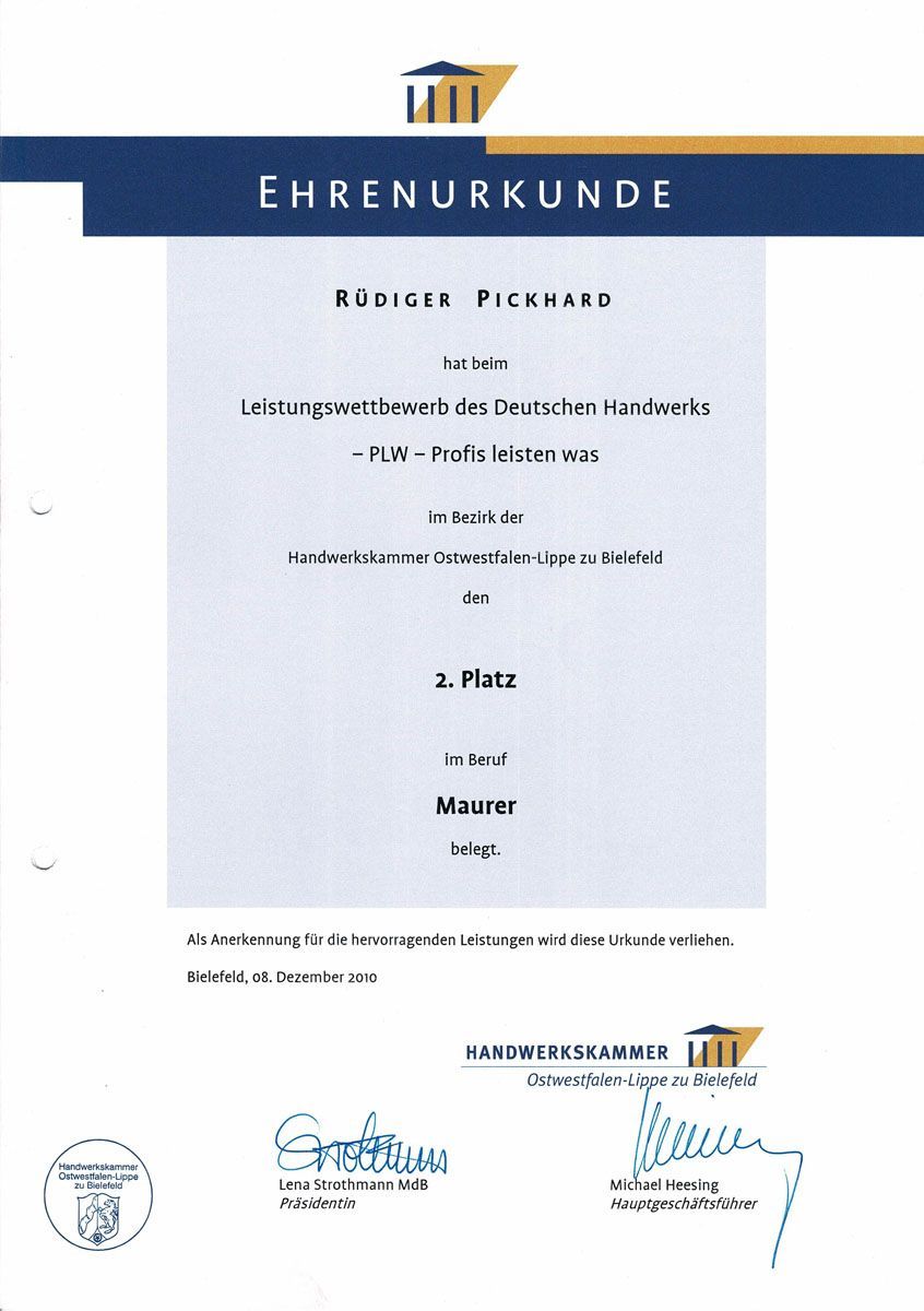 Eine Bescheinigung mit der Aufschrift „Ehrenurkunde“