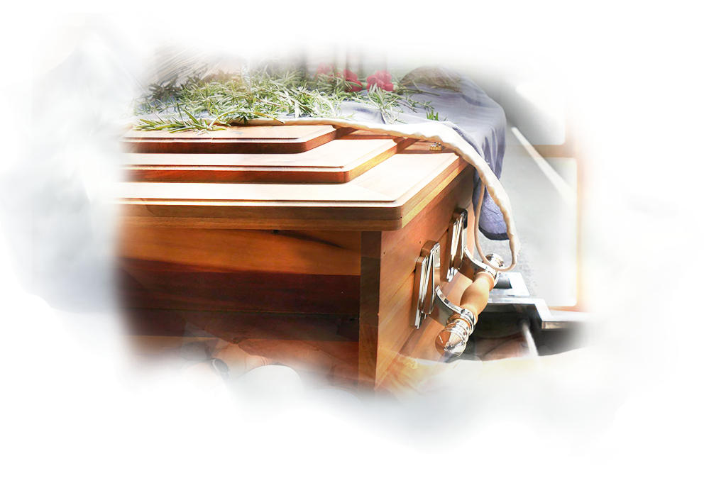 Un cercueil dans le coffre d'un corbillard