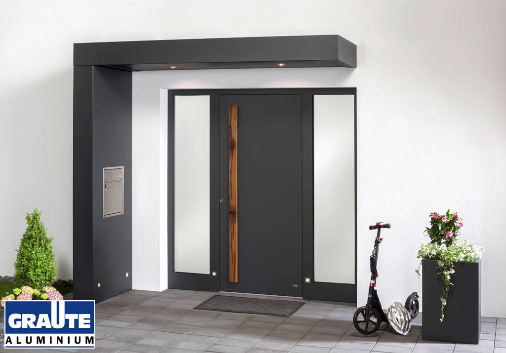 neue Haustür mit Glas