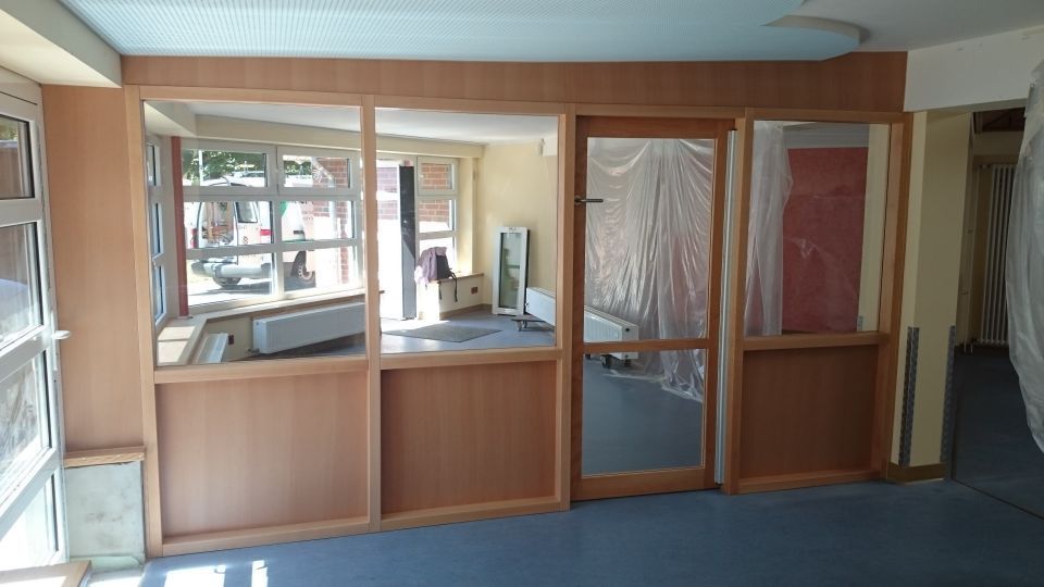 Glas-Innentür und -wand