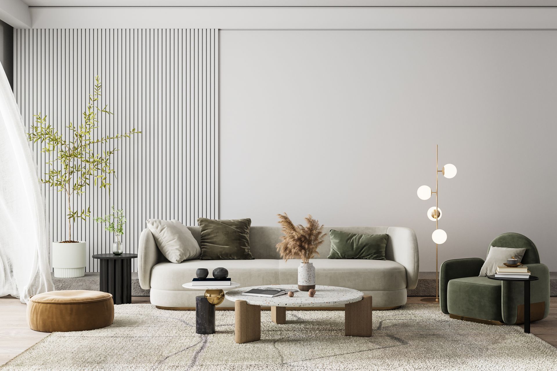 Salon avec le canapé, la table basse et le mur beige en arrière-plan.