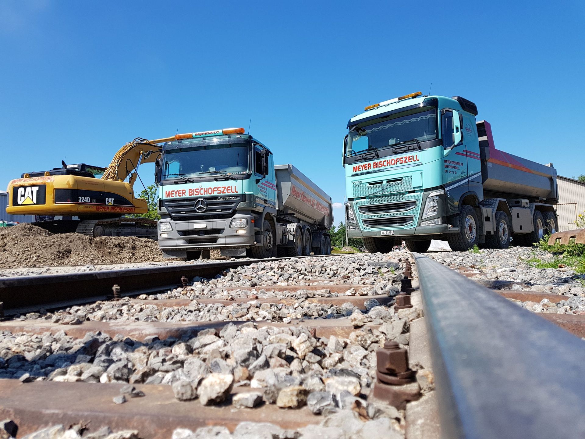 Transportfahrzeuge - Meyer Kieswerk AG - Bischofszell