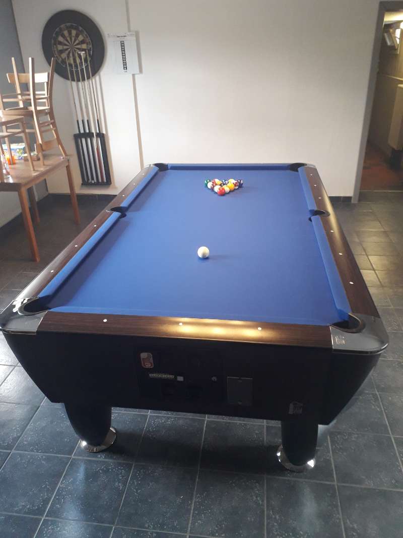 Pooltafel bij @KuDa