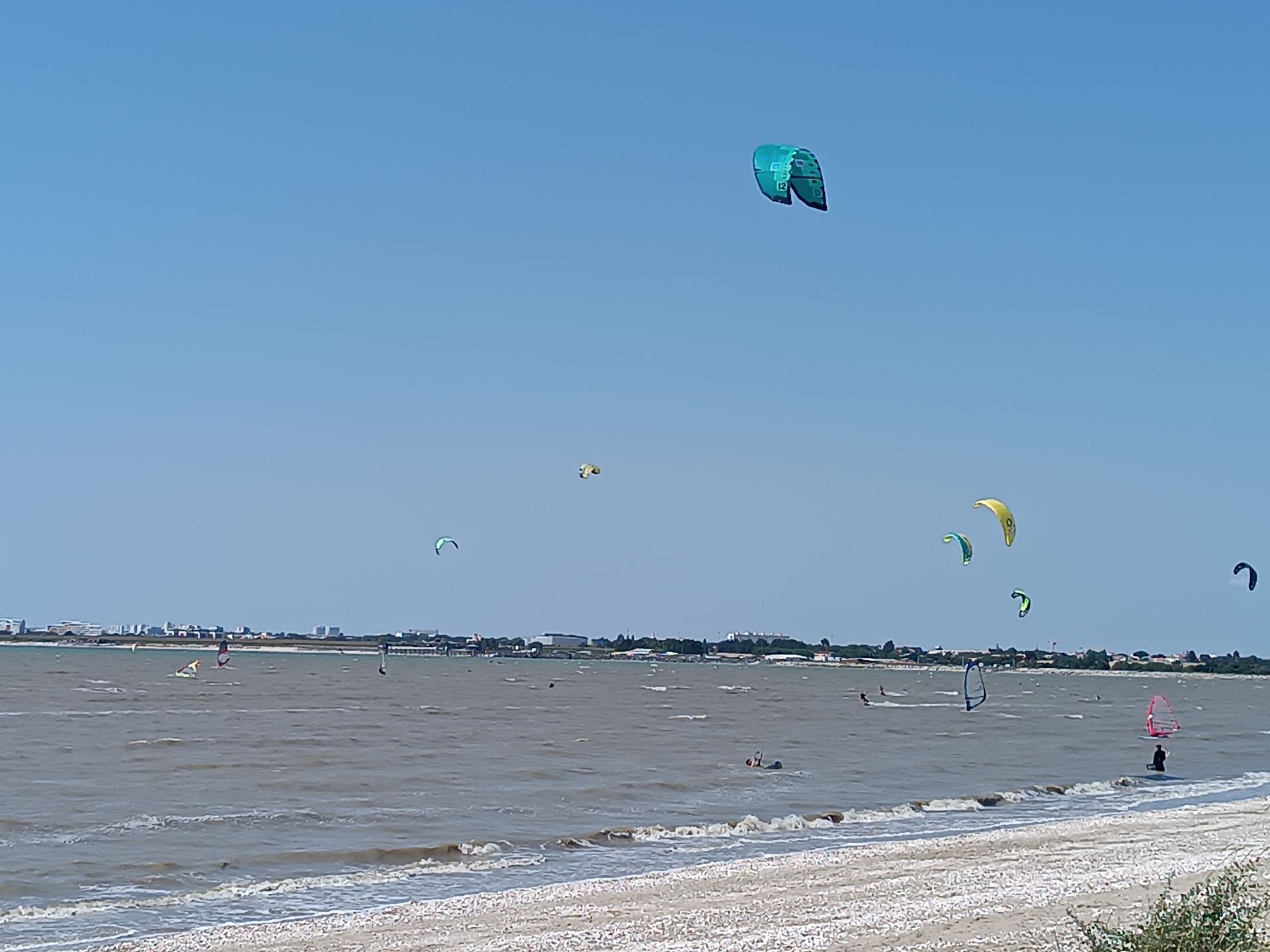 Kites surfs