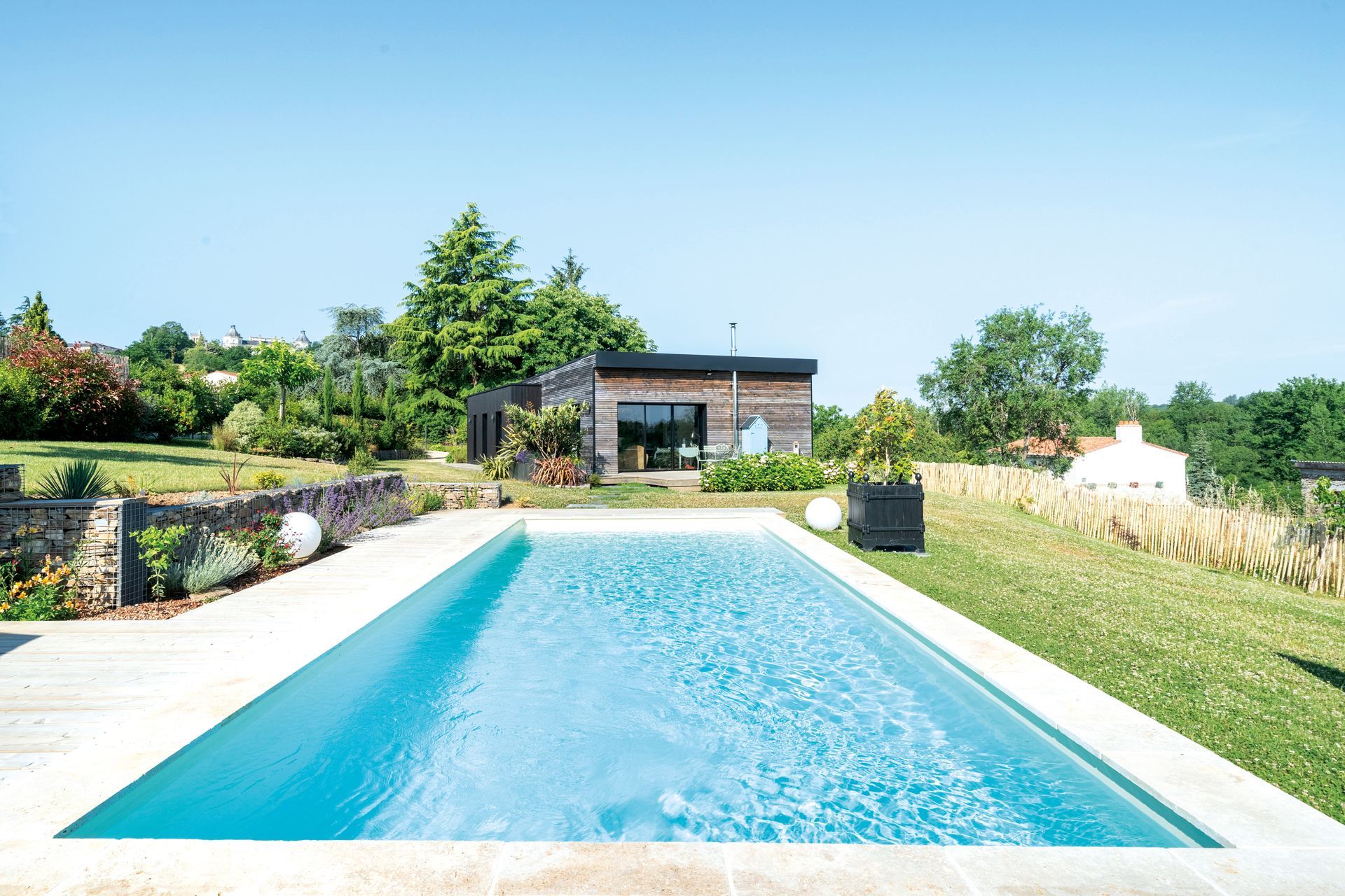 Dream Life Sàrl, Desjoyaux piscines, piscine en béton, piscine enterrée