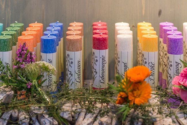 Allgäuer Heilkerzen...pflanzliche Inhaltsstoffe aus biologischem Anbau